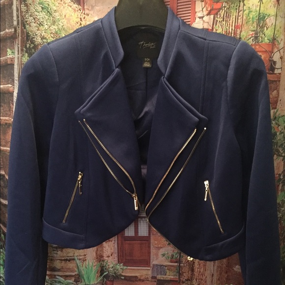 Fantastic Bolero Jacket - Picture 5 of 8